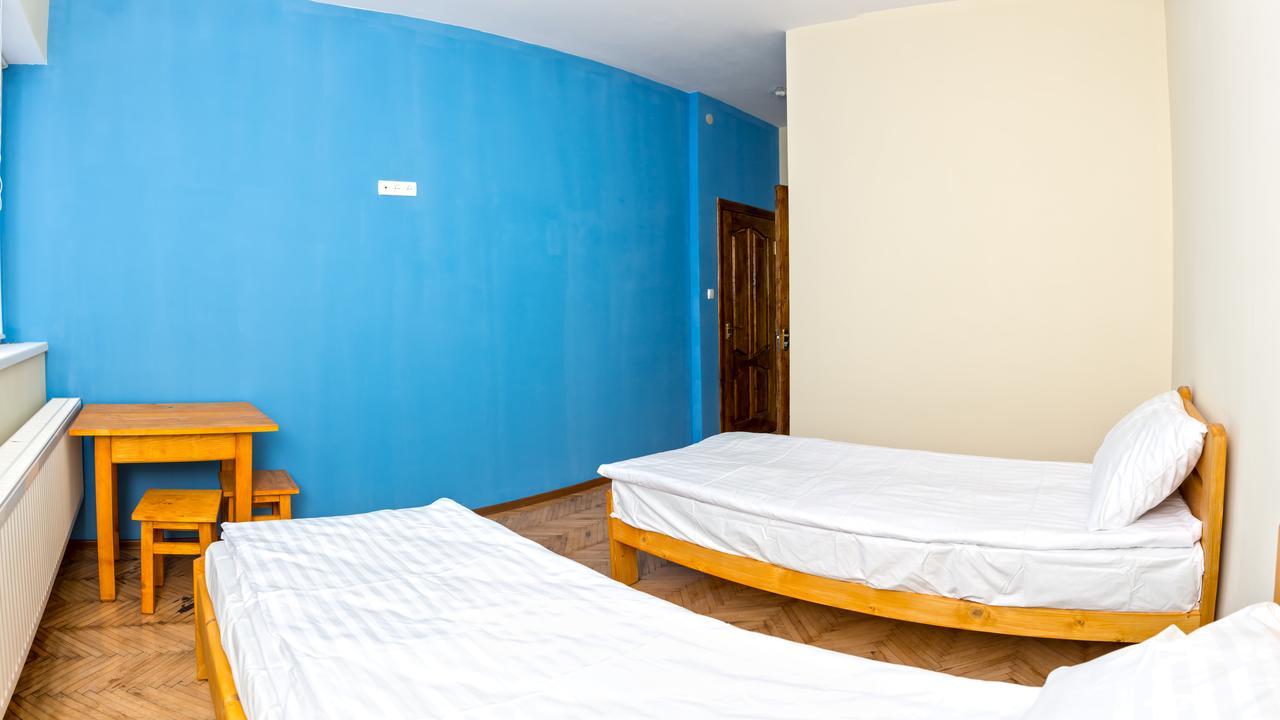 Dream Hostel Carpathians Rakhiv Eksteriør bilde